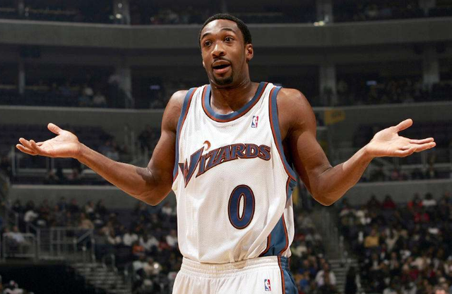 再看场况决 再看场况决